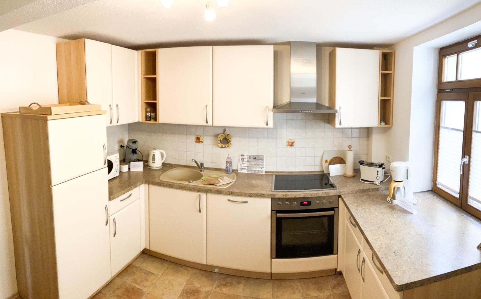 Ferienwohnung Morgensonne Am Kurpark Bad Berka - Parkplatz - Spielplatz - Wlan - 2 Schlafzimmer Ngoại thất bức ảnh